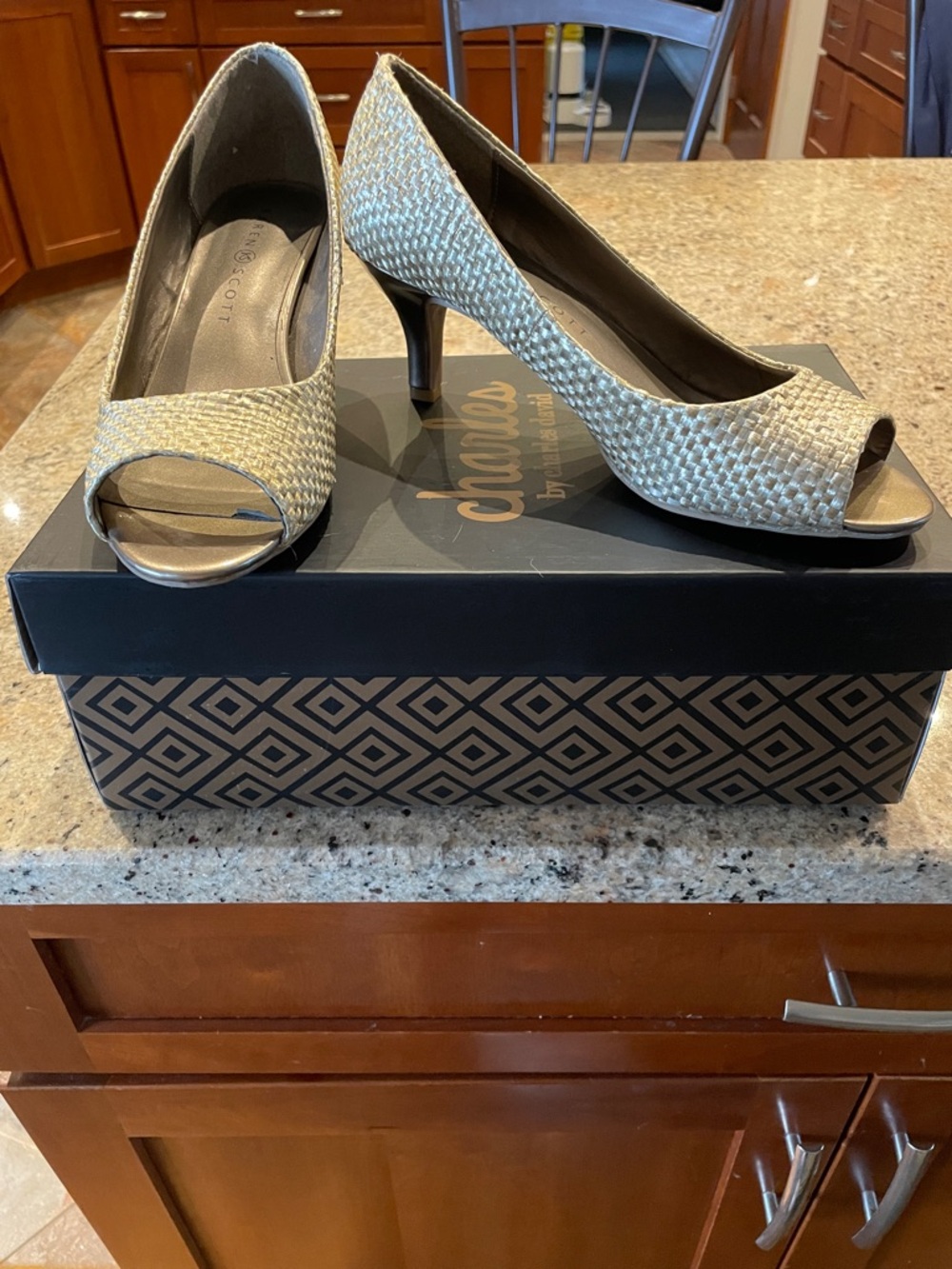 Karen Scott Metallic Gold Woven Peep-Toe Pumps